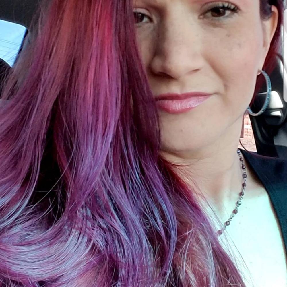 Meet your Posher, Monica